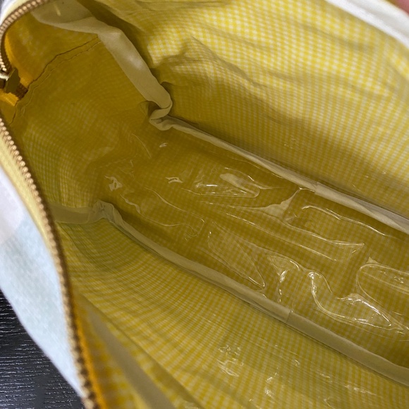 Evers Extra Large Cosmetic Bag - Picture 5 of 6